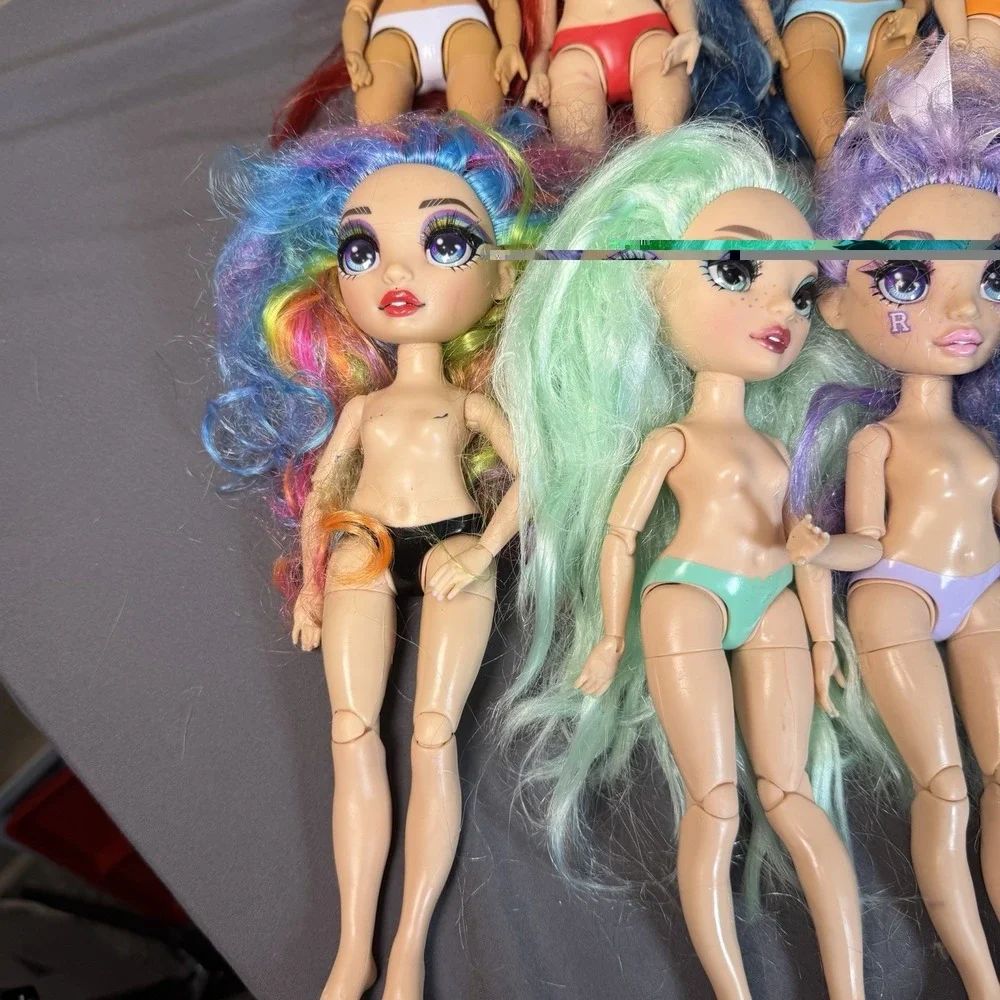 Rainbow High Dolls Lot Of 10 Avery‎ Styles Ruby Anderson Skyler Bradshaw River